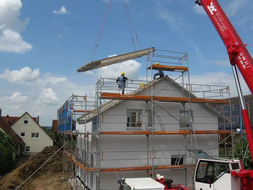 Das Projekt Inh, Christian Grünewald Dachdecker in Eisenach